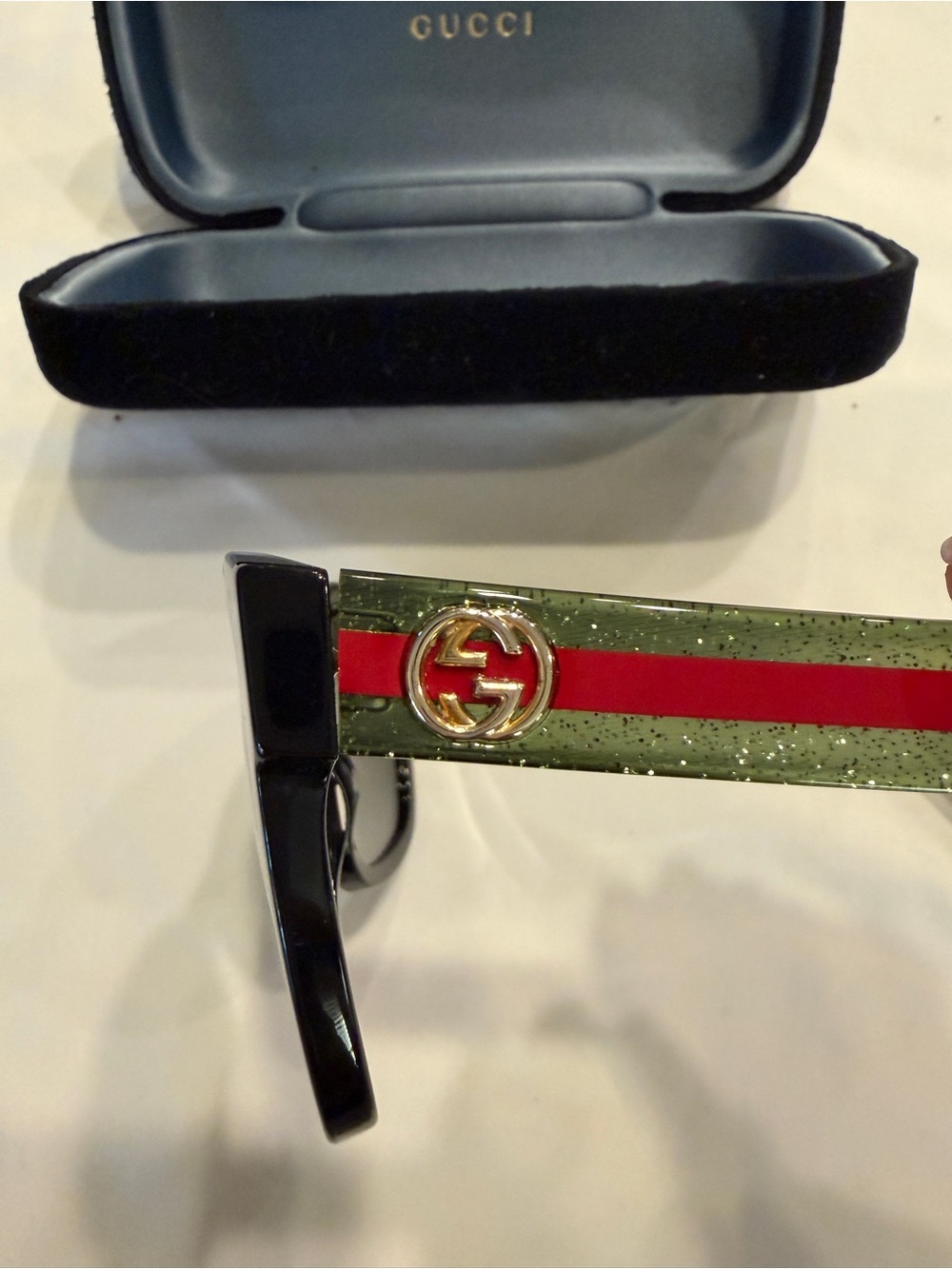 Gucci Black Oversized Square Women's Sunglasses - Picture 3 of 8
